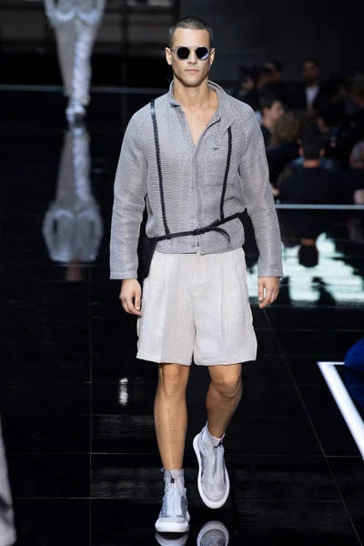 Look 67